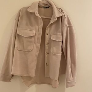 Never worn trendy button down shacket!